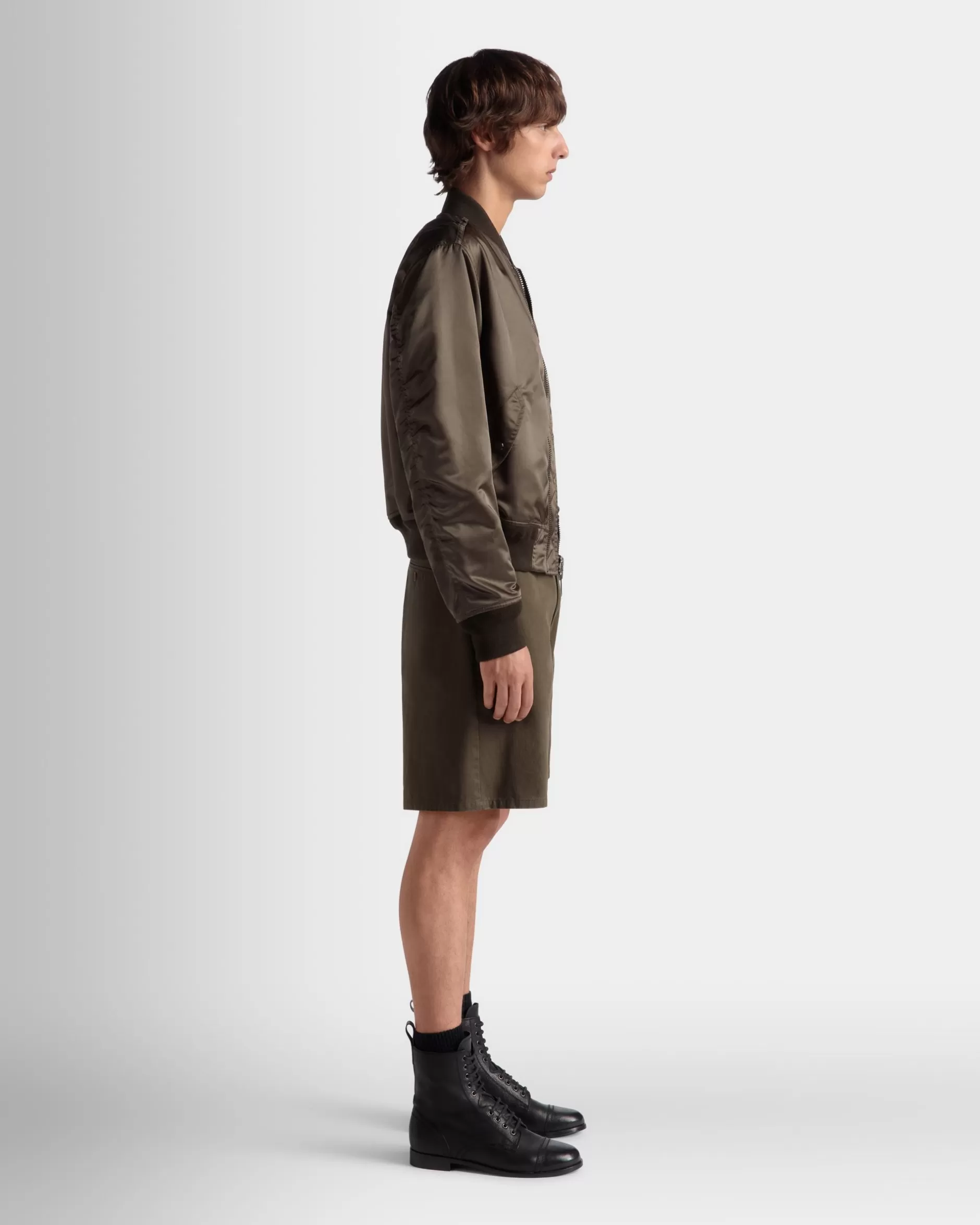 Bally Bomberjacke Aus Nylon In Military Green Aus Der Adrien Brody Travel-Kollektion Grün Best Sale