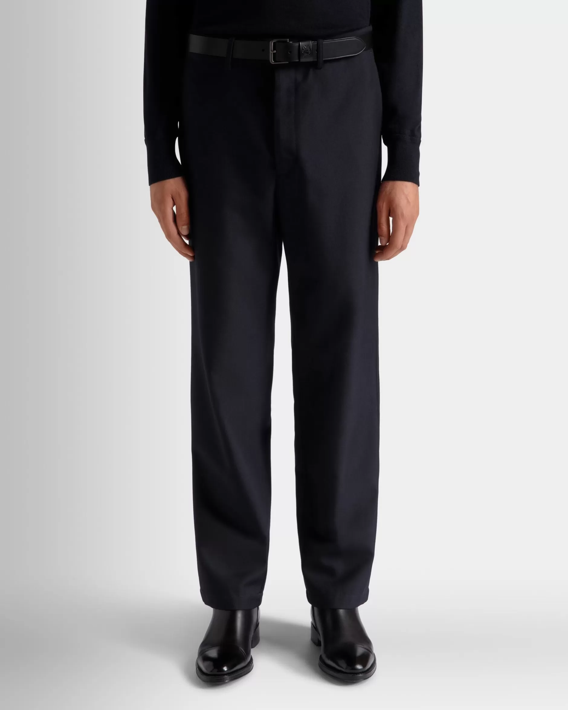 Bally Chino-Hose Aus Einer Wollmischung In Navy Blue Aus Der Adrien Brody Travel-Kollektion Blau Online