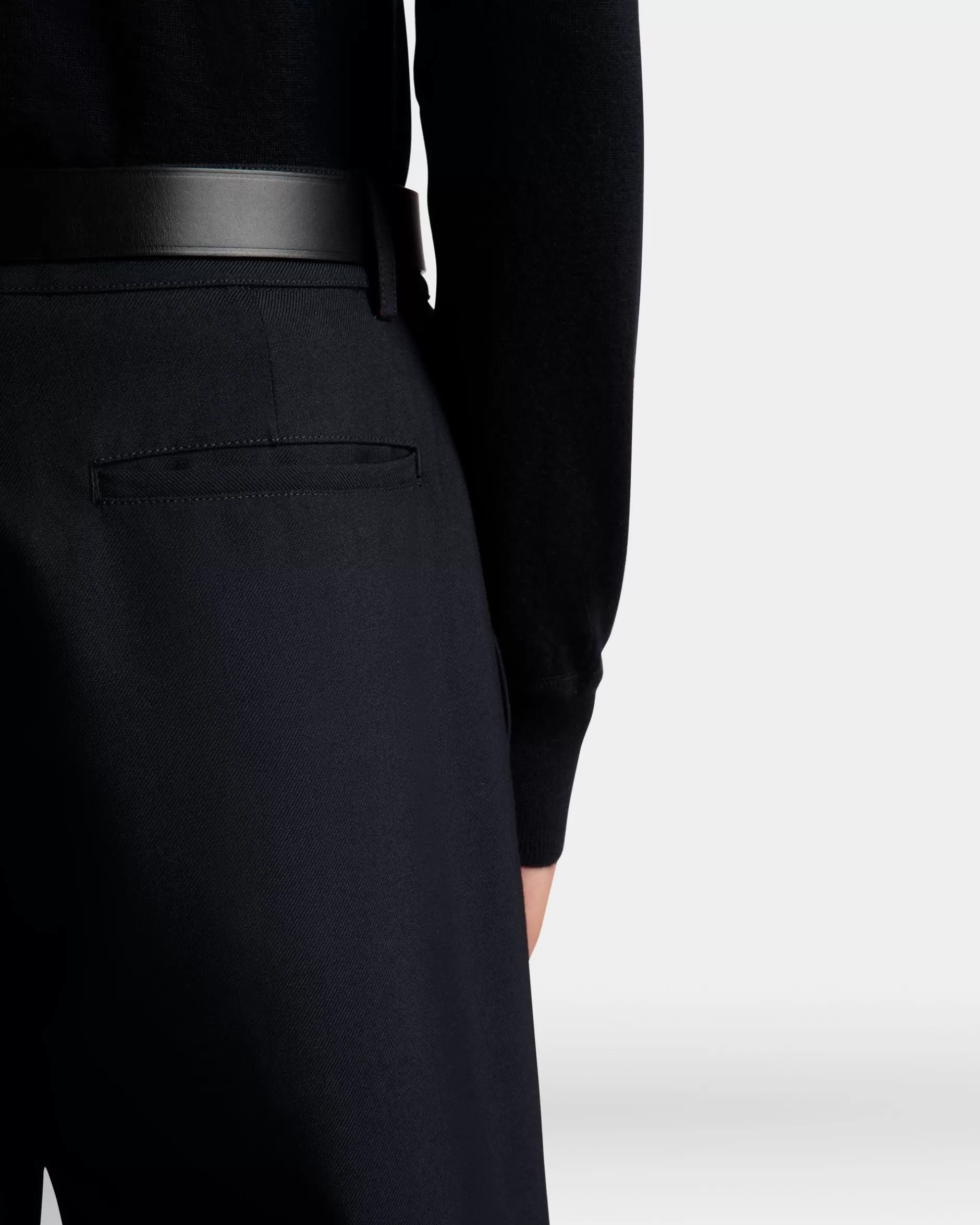Bally Chino-Hose Aus Einer Wollmischung In Navy Blue Aus Der Adrien Brody Travel-Kollektion Blau Online