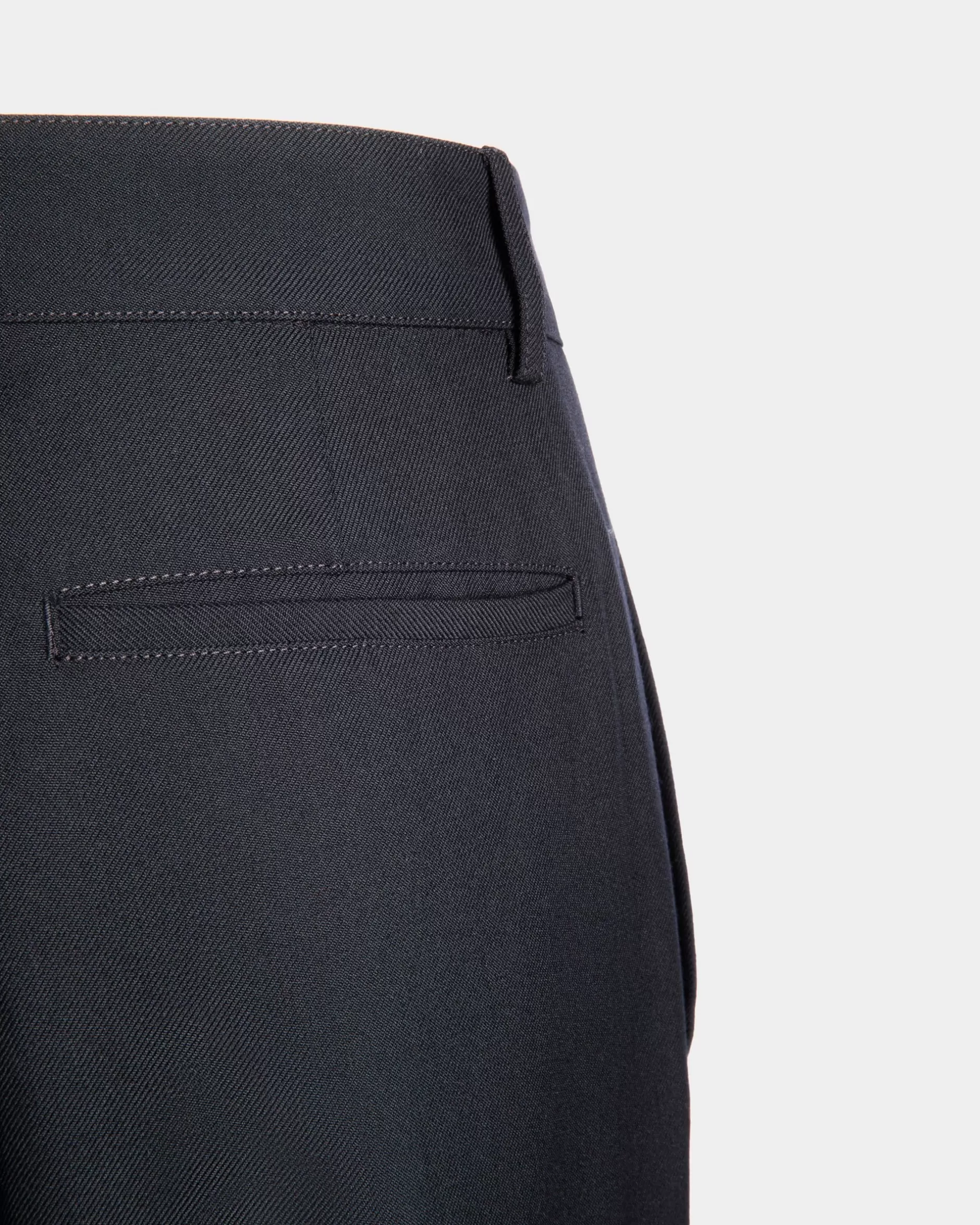 Bally Chino-Hose Aus Einer Wollmischung In Navy Blue Aus Der Adrien Brody Travel-Kollektion Blau Online