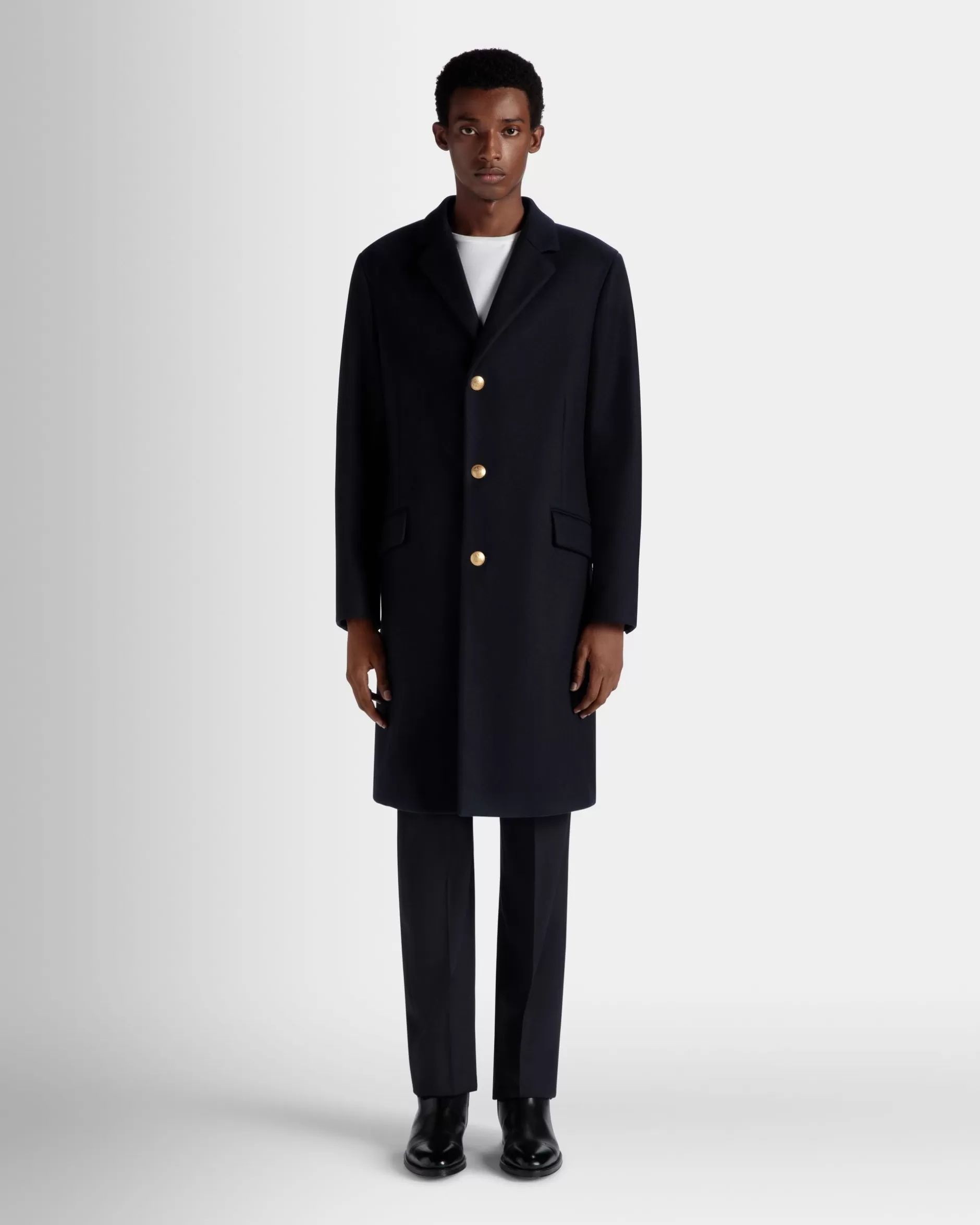 Bally Einreihiger Mantel Aus Einer Wollmischung In Navy Blue Aus Der Adrien Brody Travel-Kollektion Blau Fashion