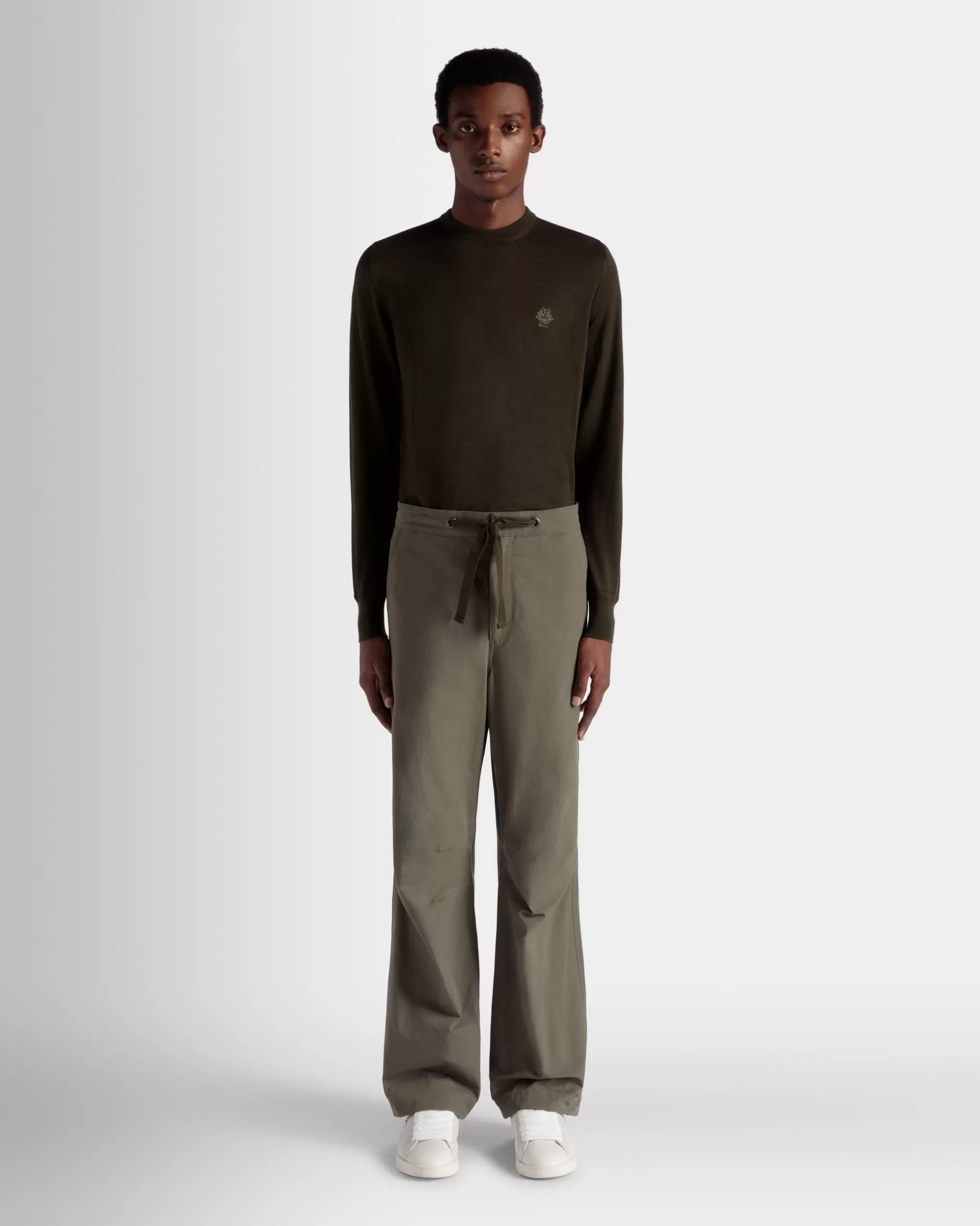 Bally Hose Aus Baumwolle In Military Green Aus Der Adrien Brody Travel-Kollektion Grün Fashion