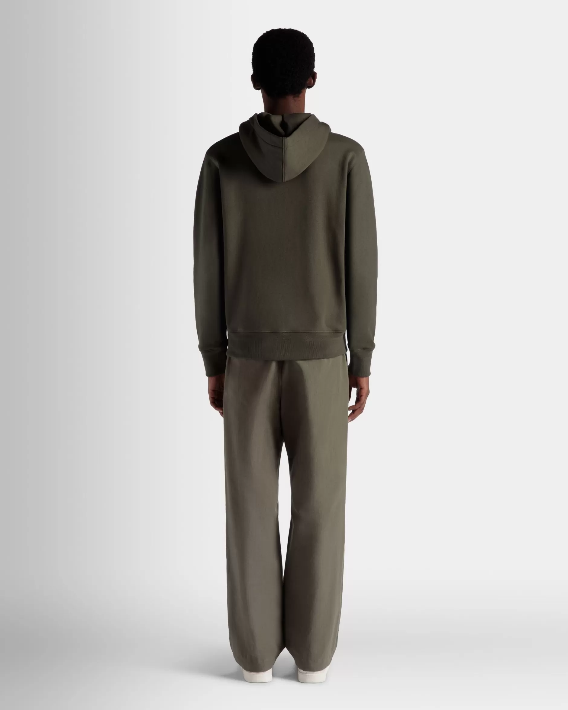 Bally Kapuzenpullover Aus Kaschmirgemisch In Olive Green Aus Der Adrien Brody Travel-Kollektion Grün Store
