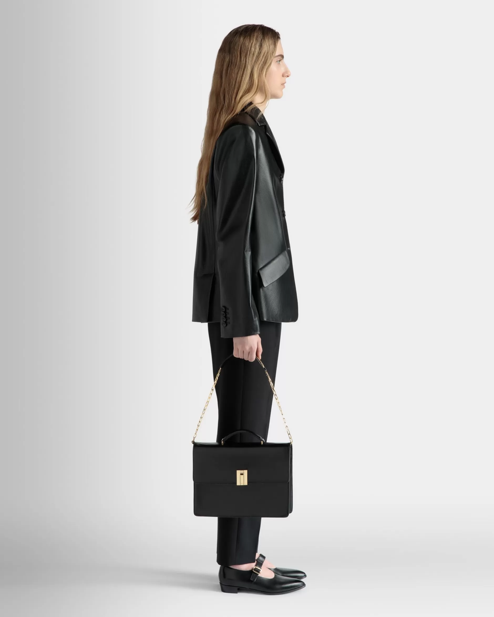 Bally Ollam Henkeltasche Aus Gebürstetem Leder In Schwarz Flash Sale