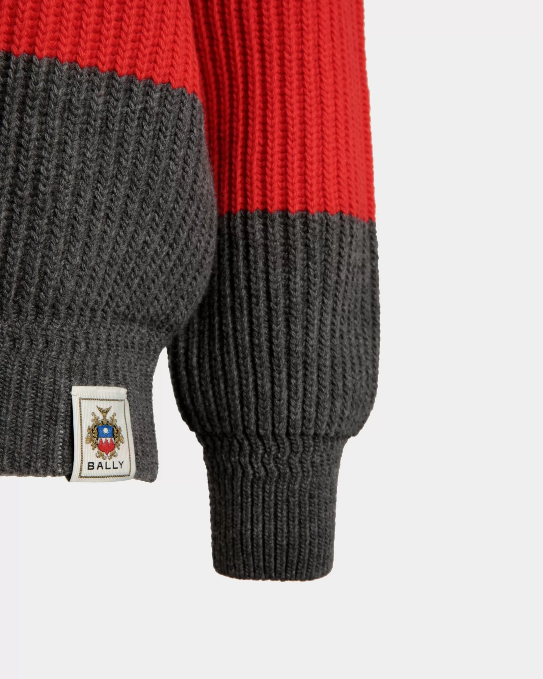 Bally Rundhalspullover Aus Wolle In Candy Red Und Dunkelgrau Mit Crest Logo Mehrfarbig Clearance