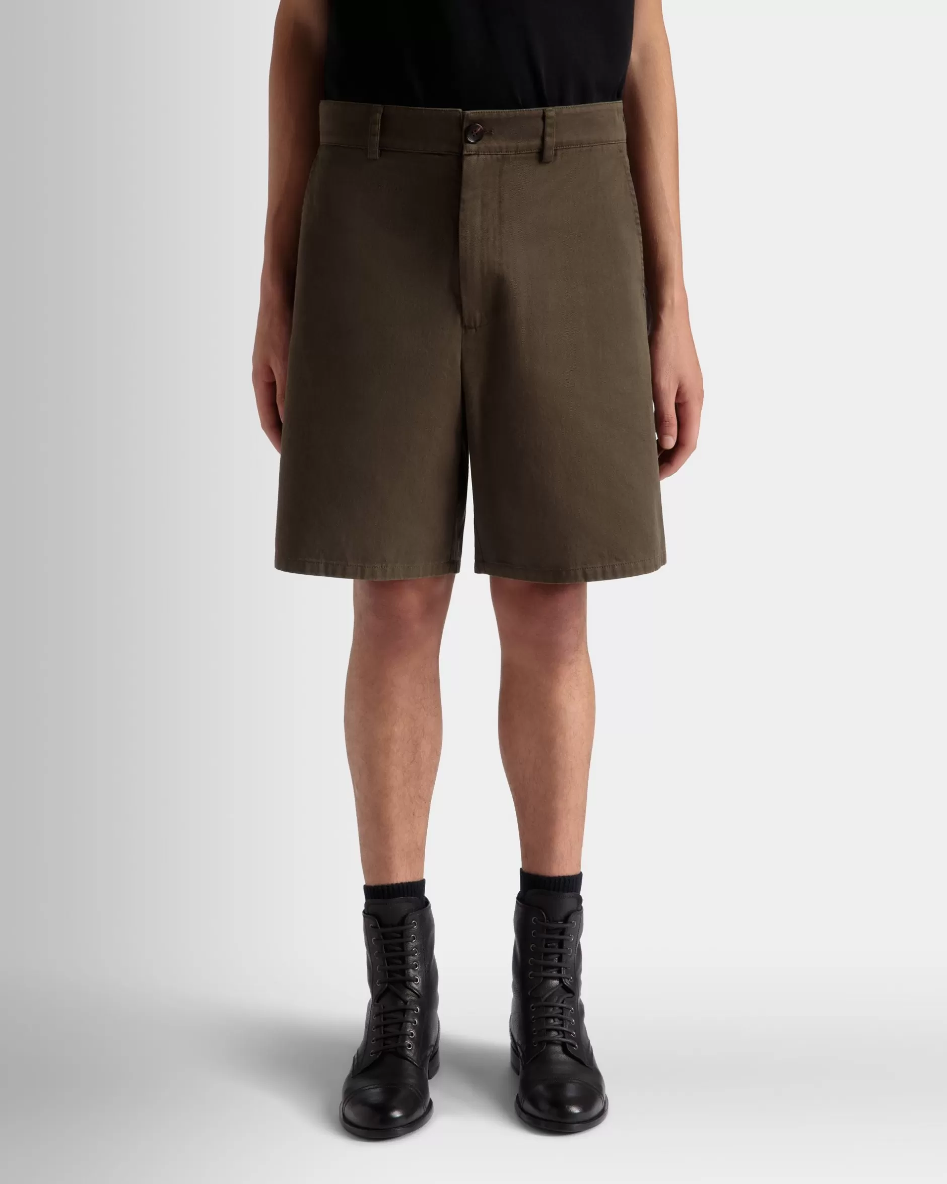 Bally Shorts Aus Baumwolle In Military Green Aus Der Adrien Brody Travel-Kollektion Grün Cheap