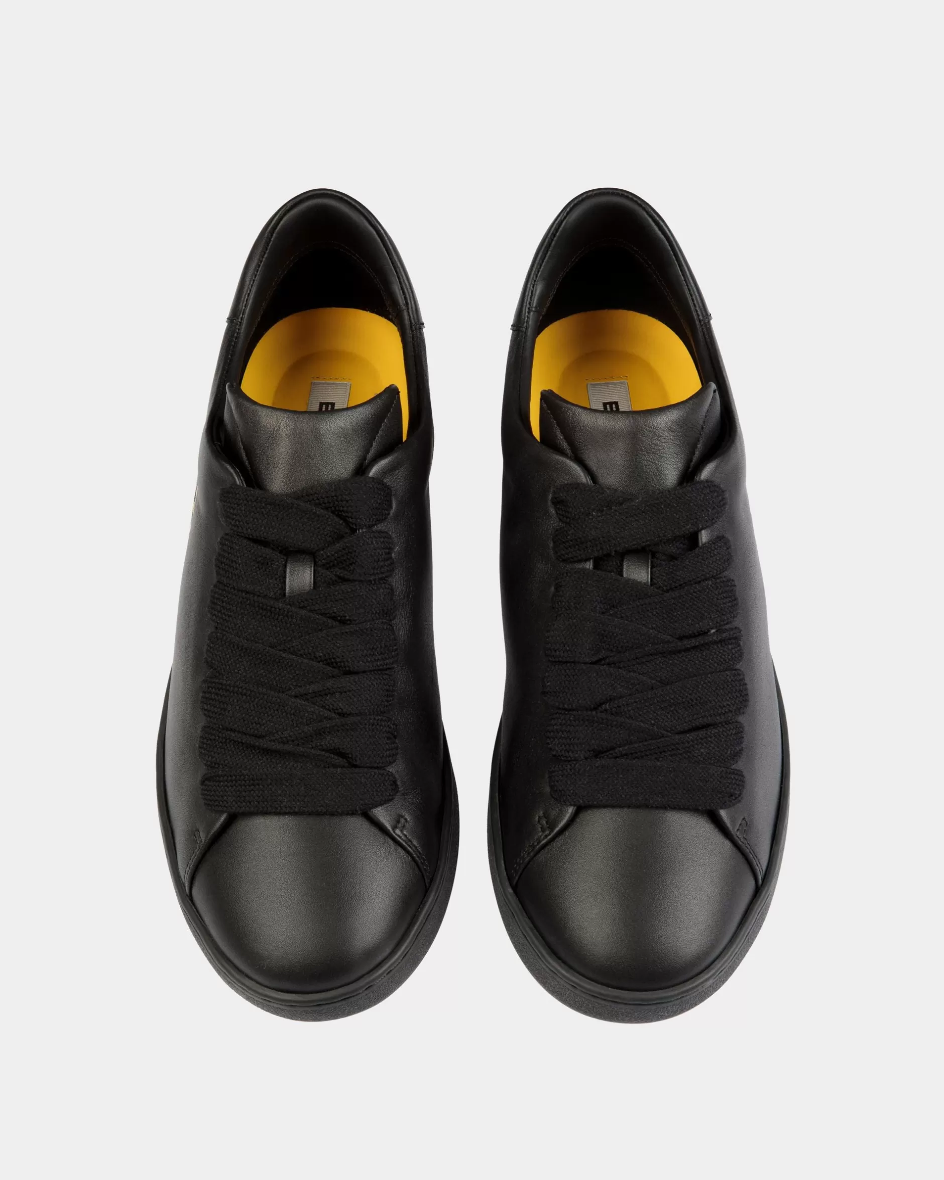 Bally Sneaker Aus Leder In Aus Der Adrien Brody Travel-Kollektion Schwarz New