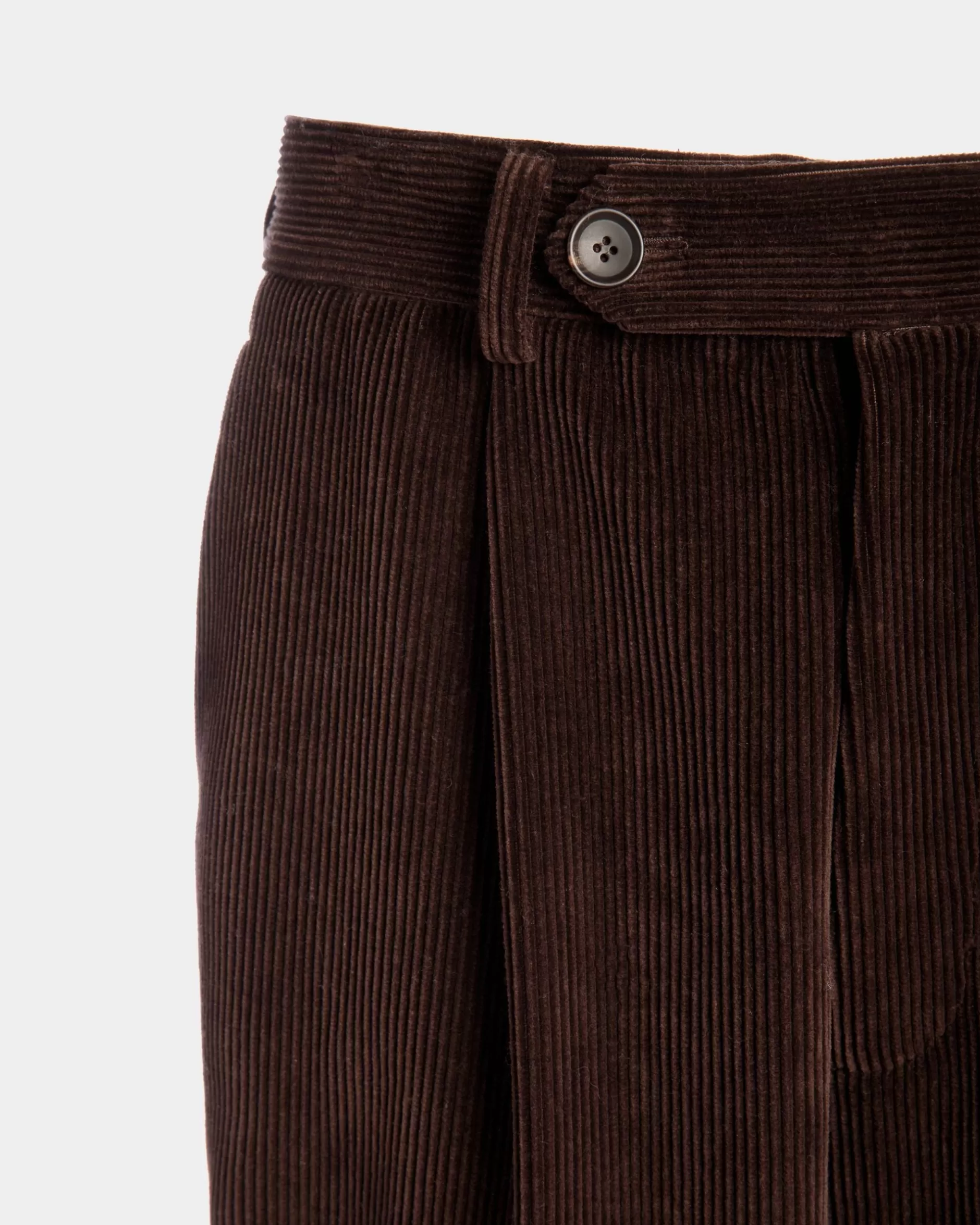 Bally Winter Capsule Faltenhose Aus Baumwollcord In Ebenholzschwarz Braun Outlet