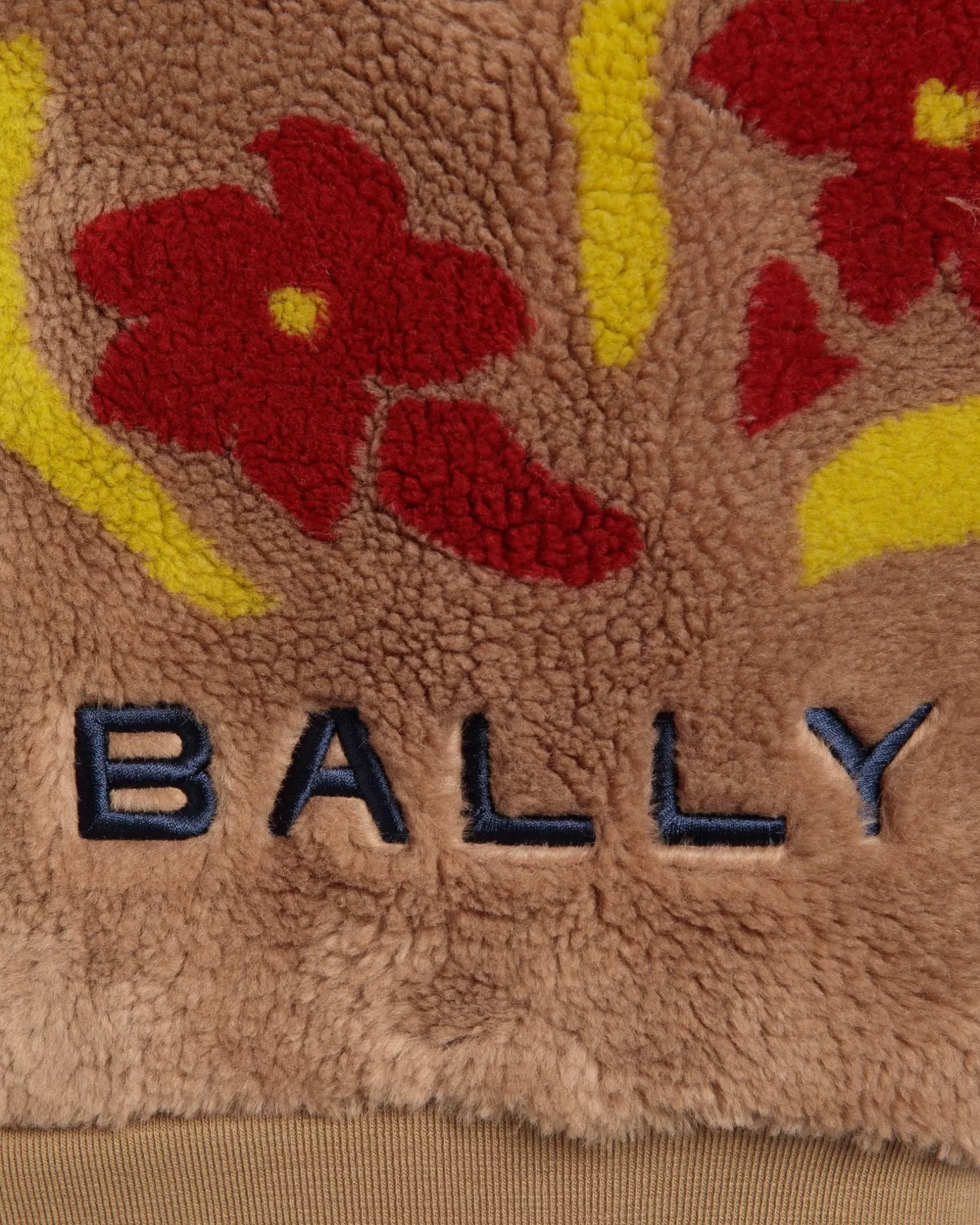 Bally Winter Capsule Sweatshirt Mit Halbem Reißverschluss Und Alpenblumen Aus Fleece In Camel Beige Sale